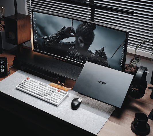 モジュラーウォールナットデスクシェルフ